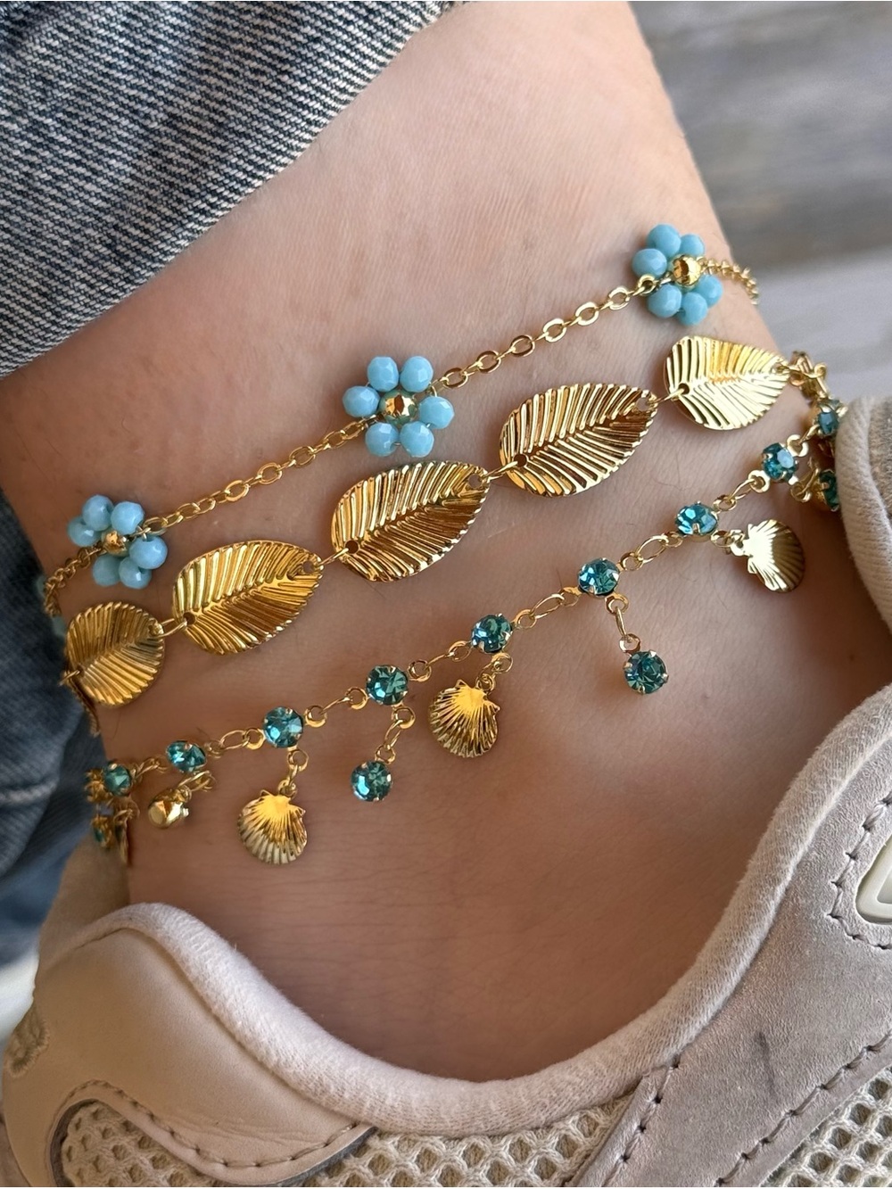3/$40! Beachy Shell & Crystal Anklet - 14k Gold Plated, Water Resistant